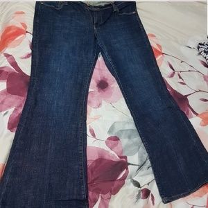 <<<<<SOLD!!!>>>>>Old Navy the sweetheart jeans.